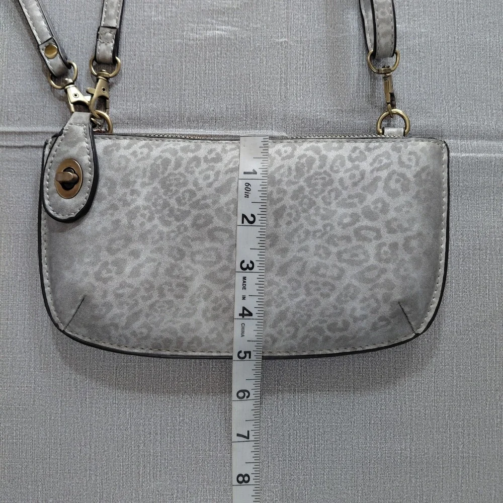 Joy‎ Susan Silver Metallic Animal Print Crossbody Wallet Clutch Travel